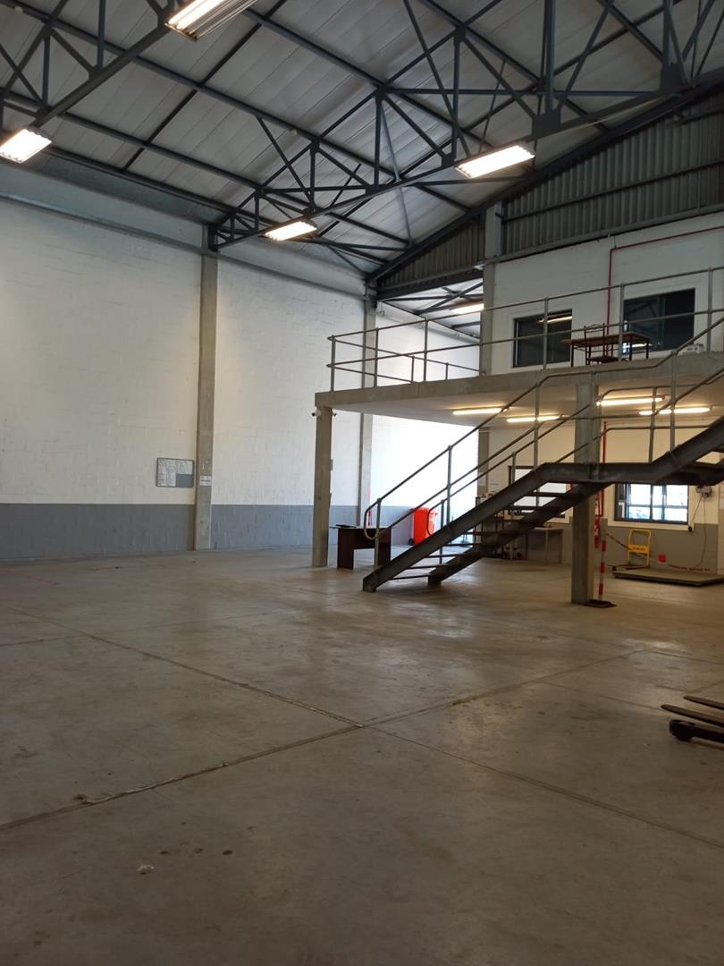 To Let Commercial Property for Rent in Matroosfontein Western Cape